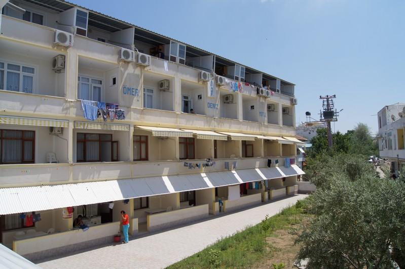 Omer Deniz Motel Авса Адасі Екстер'єр фото